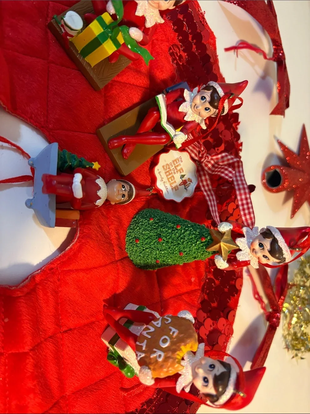Elf on the Shelf Red Sequin Tree Skirt with ten Elf Ornaments 10 red bows!